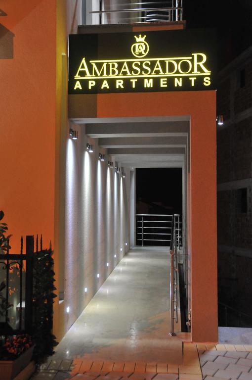 Apartments Ambassador Ulcinj Exterior photo