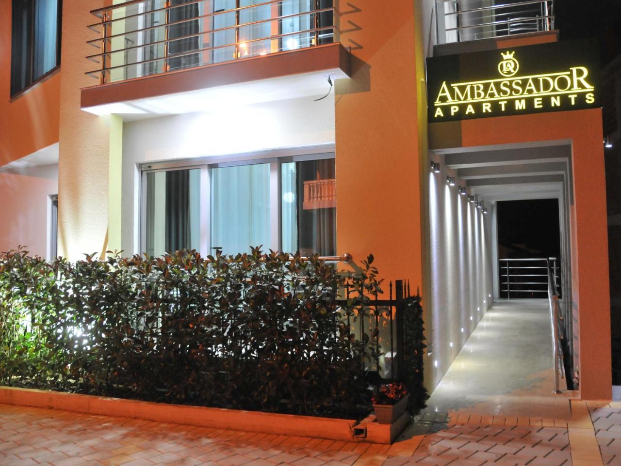 Apartments Ambassador Ulcinj Exterior photo